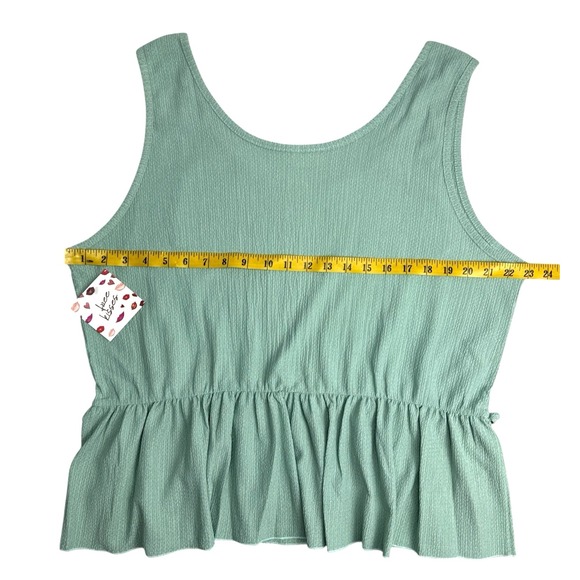 Free Kisses Sleeveless Tank Top – Plus Size 2X Green | Breezy‎ & Lightweight - Picture 9 of 14